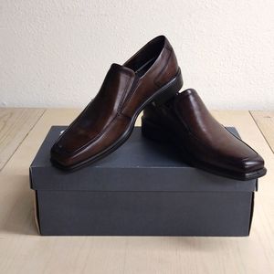 ECCO MINNEAPOLIS Leather Loafers!